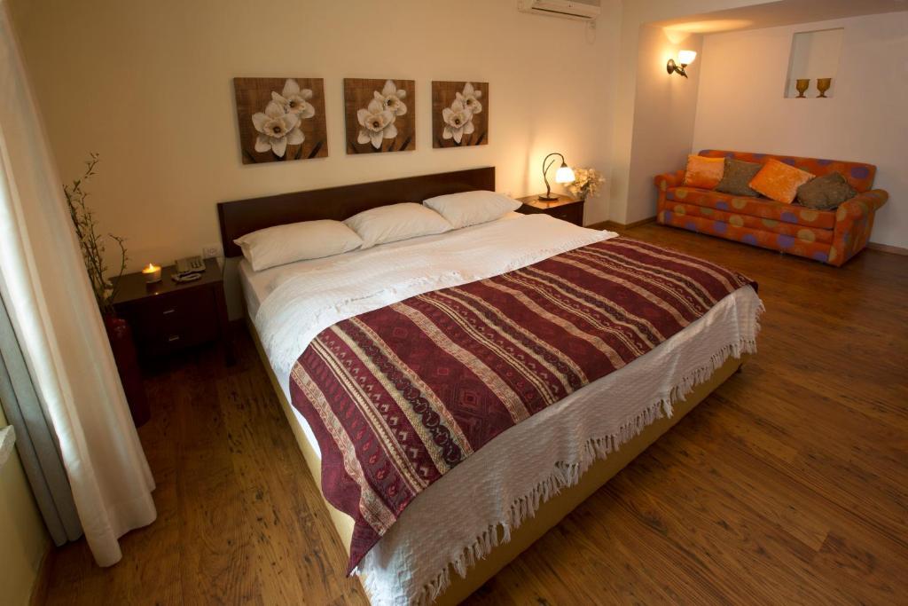 Zohar Badeshe Hotel Daliyya Room photo